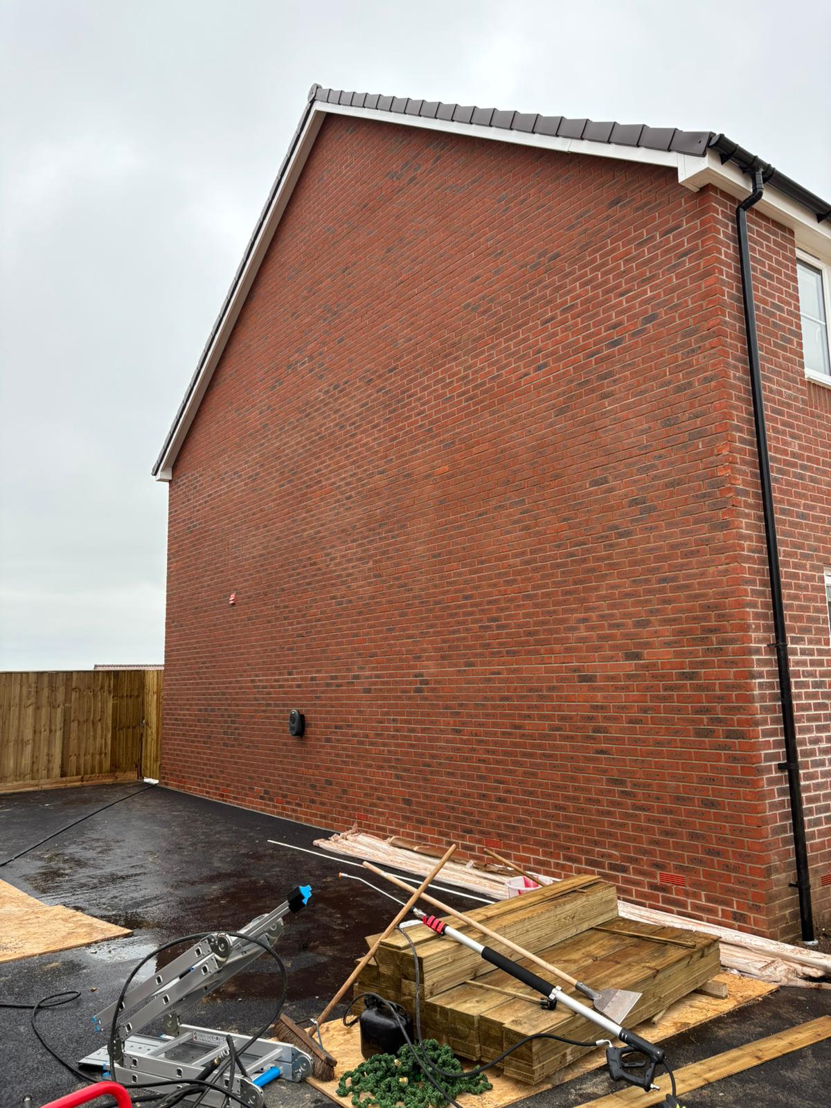 Brick cleaning process for new builds in Exeter